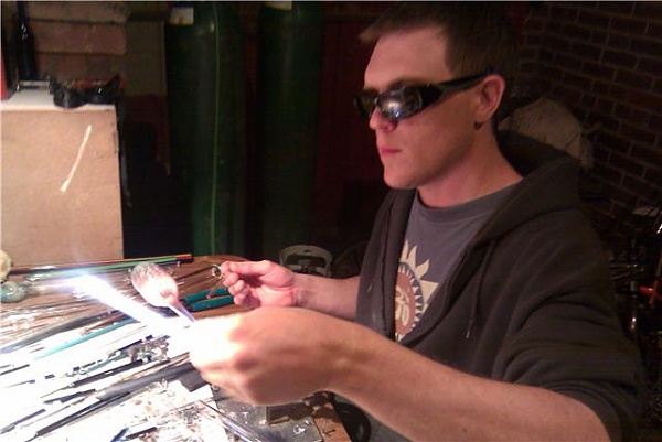 Click image for larger version.&nbsp;

Name:	me in shop 7.jpg&nbsp;
Views:	439&nbsp;
Size:	34.3 KB&nbsp;
ID:	24088