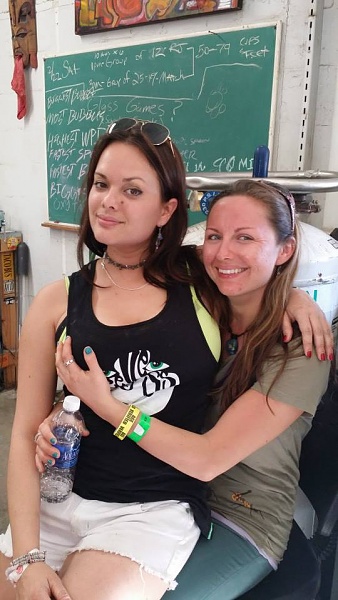 Click image for larger version.&nbsp;

Name:	m&J.jpg&nbsp;
Views:	179&nbsp;
Size:	66.6 KB&nbsp;
ID:	59199