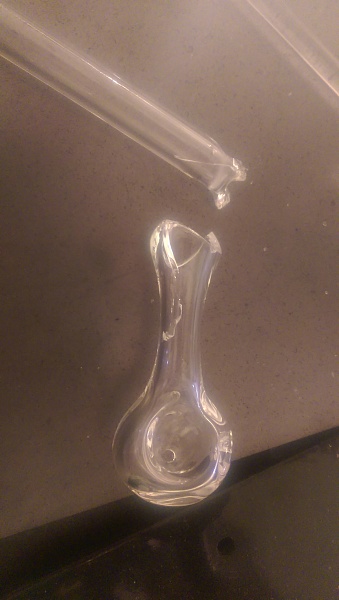 Click image for larger version.&nbsp;

Name:	broke.jpg&nbsp;
Views:	284&nbsp;
Size:	1.06 MB&nbsp;
ID:	72460