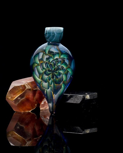 Click image for larger version.&nbsp;

Name:	James Yaun pendant.jpg&nbsp;
Views:	155&nbsp;
Size:	42.6 KB&nbsp;
ID:	85224