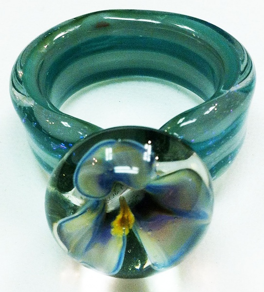 Click image for larger version. 

Name:	snow lily ring.jpg 
Views:	188 
Size:	214.8 KB 
ID:	68447