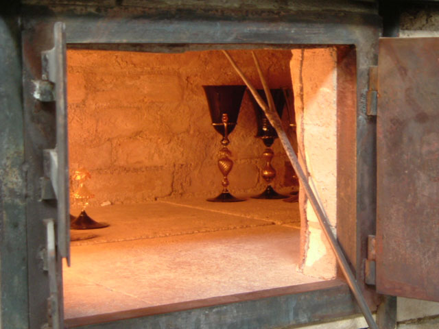 File:Goblets in gas-fired kiln.jpg
